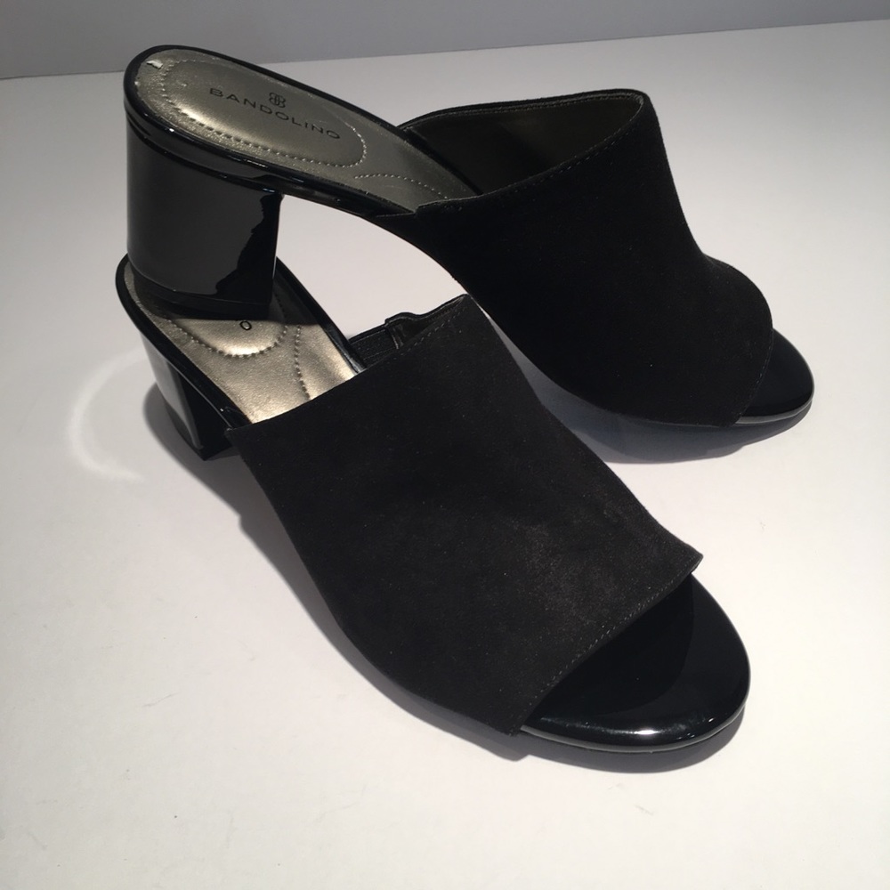 Woman’s Bandolino Mules